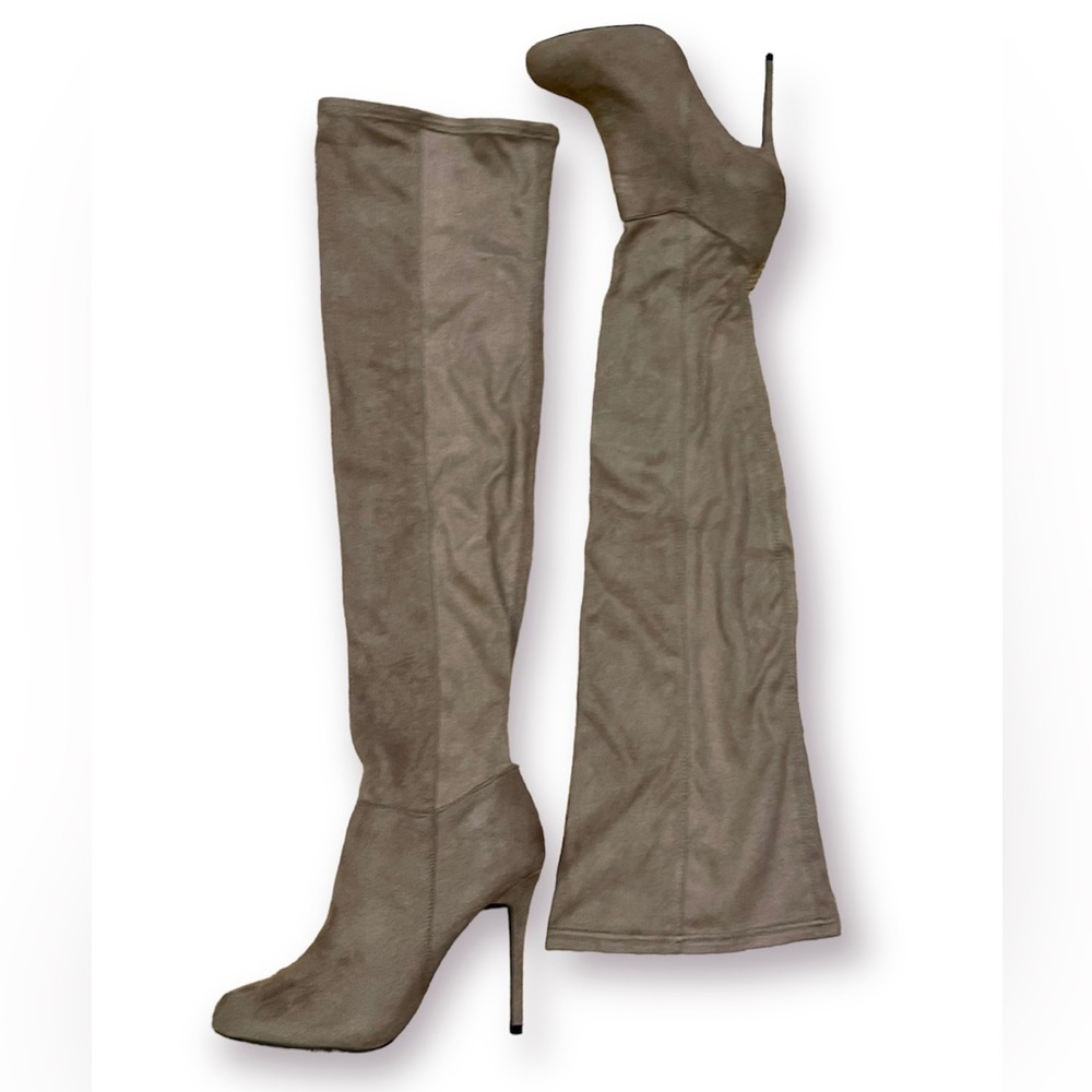 Anne Michelle heel Over The knee Faux suede boots Size 8. - Picture 2 of 5
